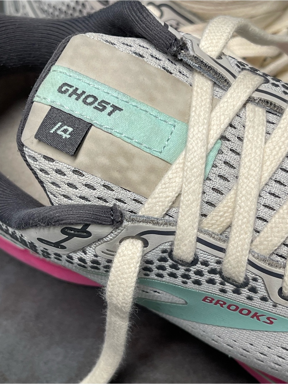 Brooks Ghost 14 Women's Gray/Pink Running Shoes Size 8B - Picture 7 of 16
